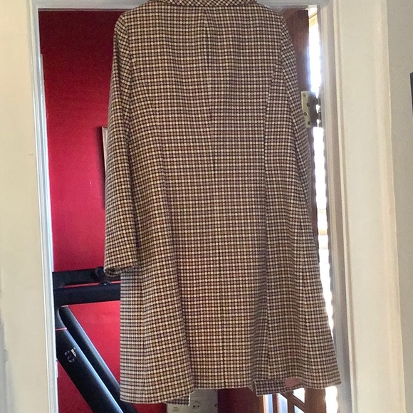 Women's Houndstooth Coat with skirt - Picture 2 of 3